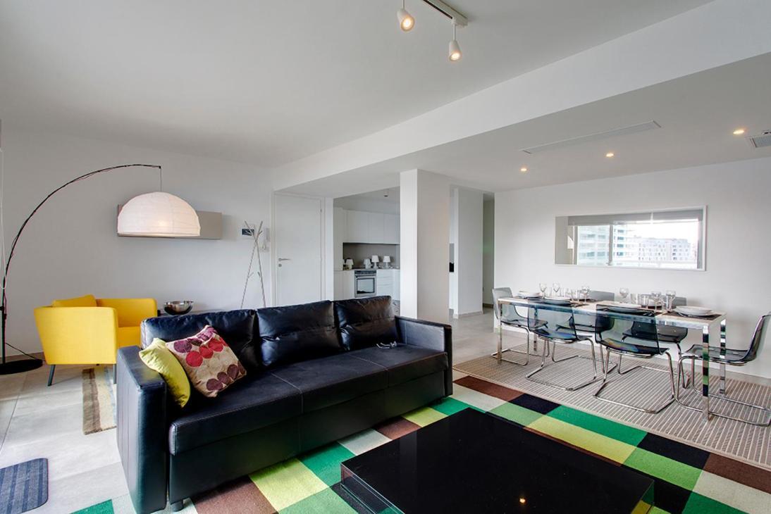 Marvellous Seafront Apartment Sliema Buitenkant foto